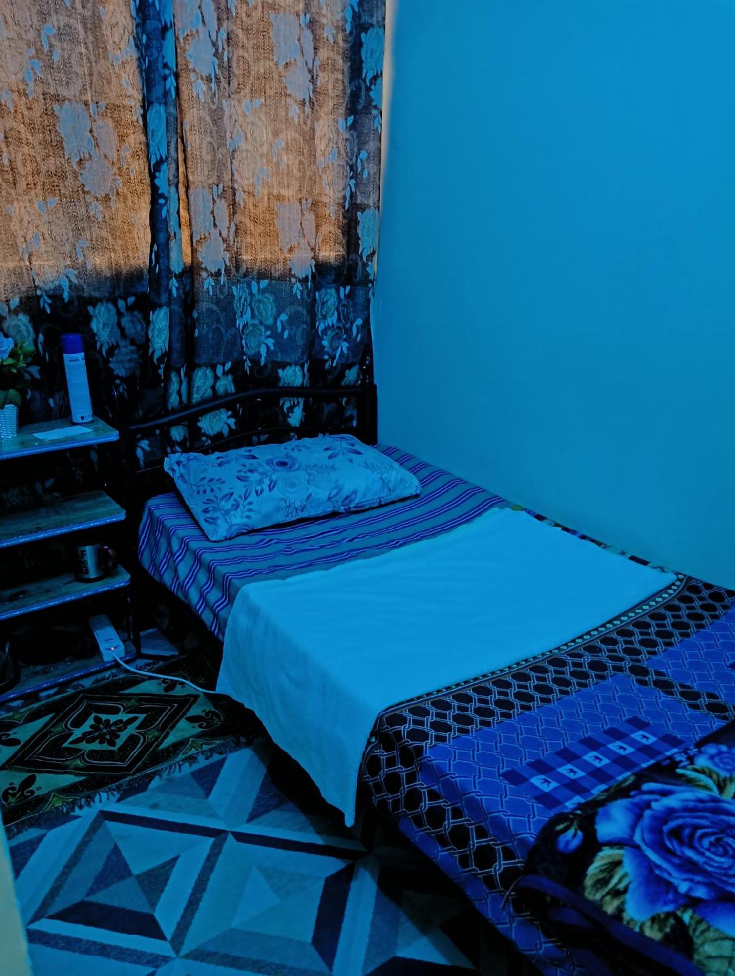 Single Room Near "World Trade Centre&Beach" Abudhabi Abu Dhabi Eksteriør bilde